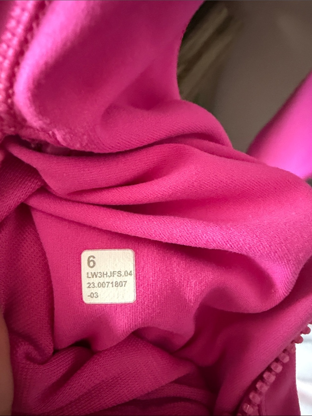 Lululemon Cropped Define Jacket Nulu Sonic Pink Size 6 EUC - Picture 6 of 7